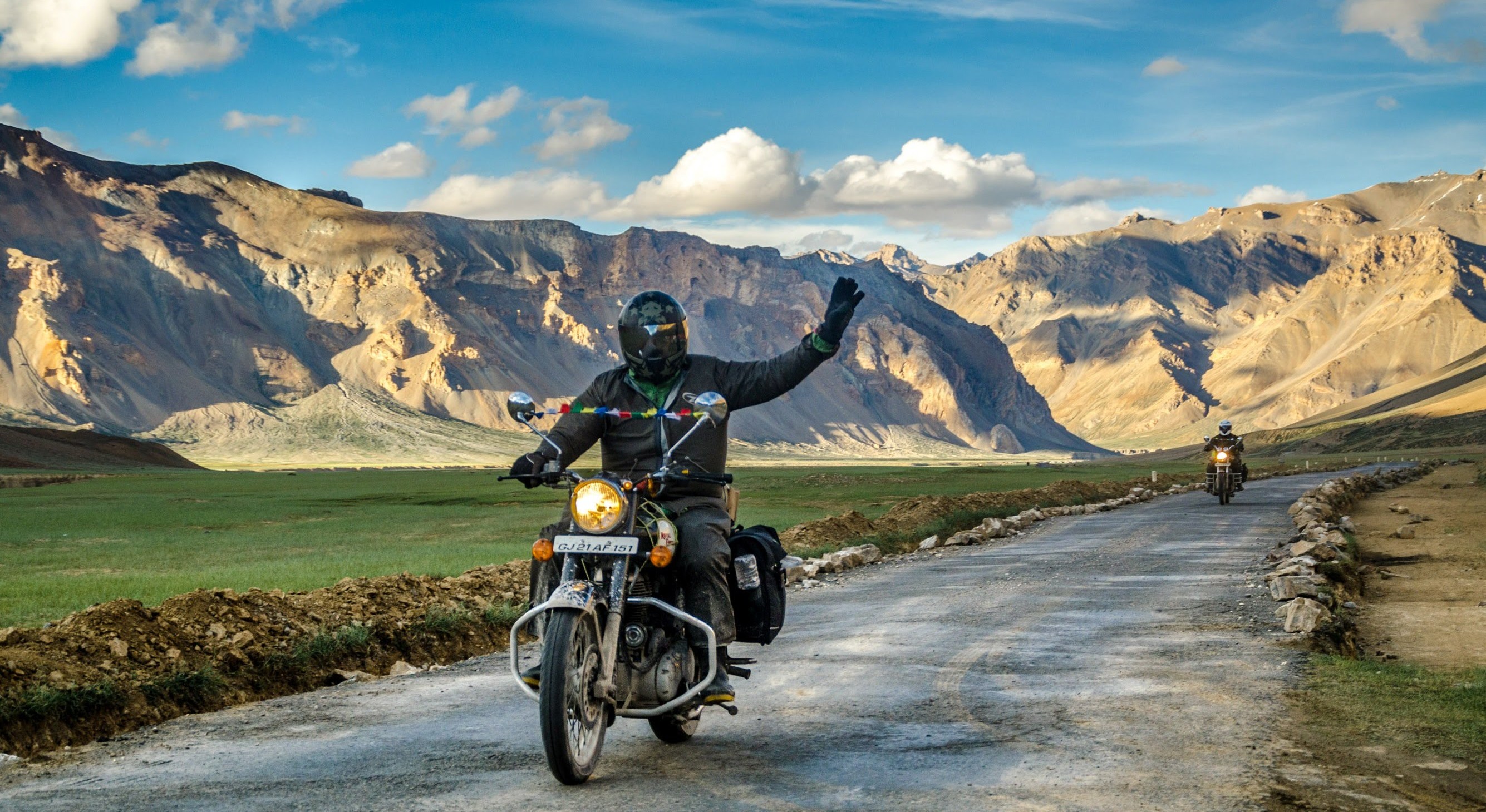 ladakh bike trip package from delhi