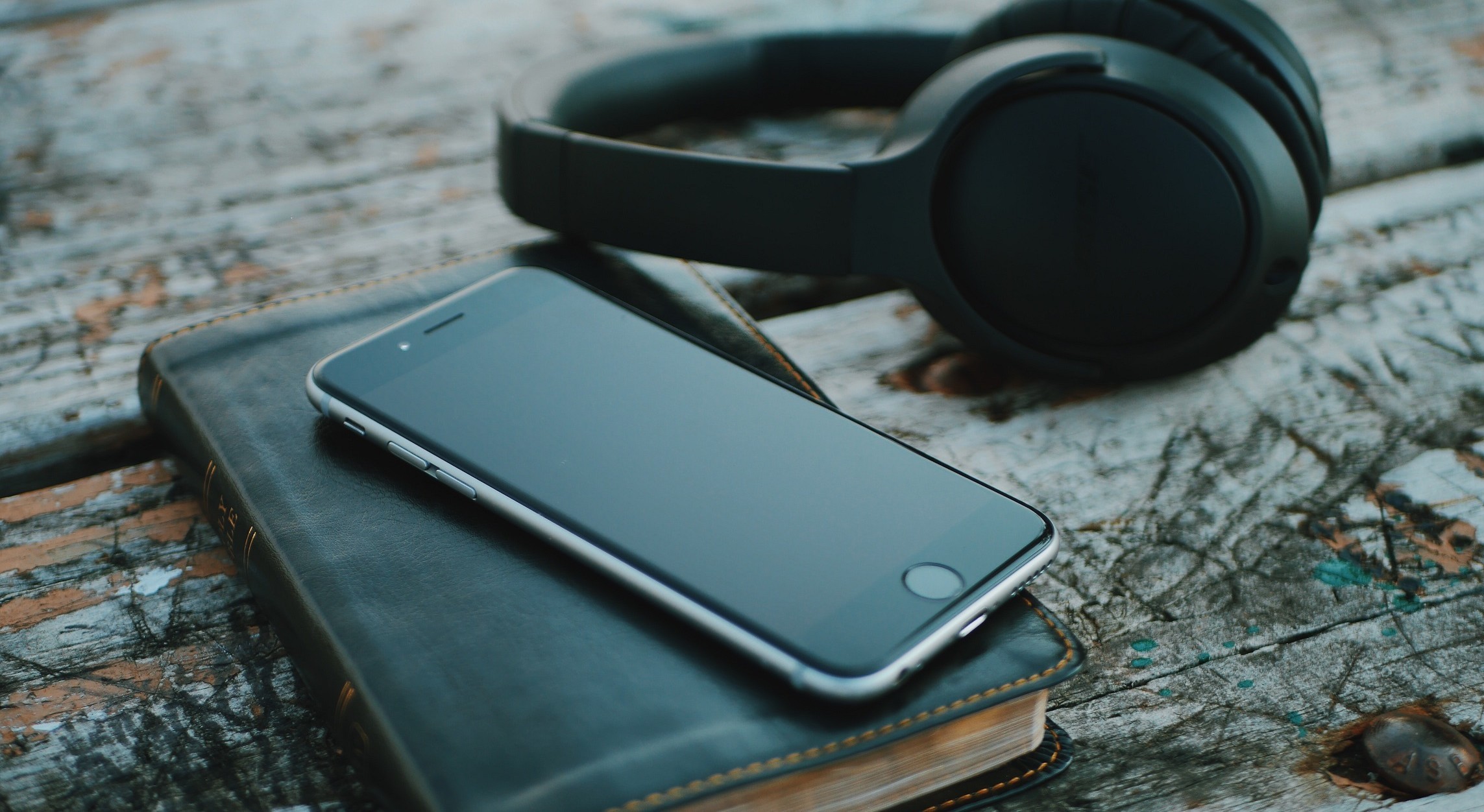 Record Audio Books At Home For The Visually Impaired