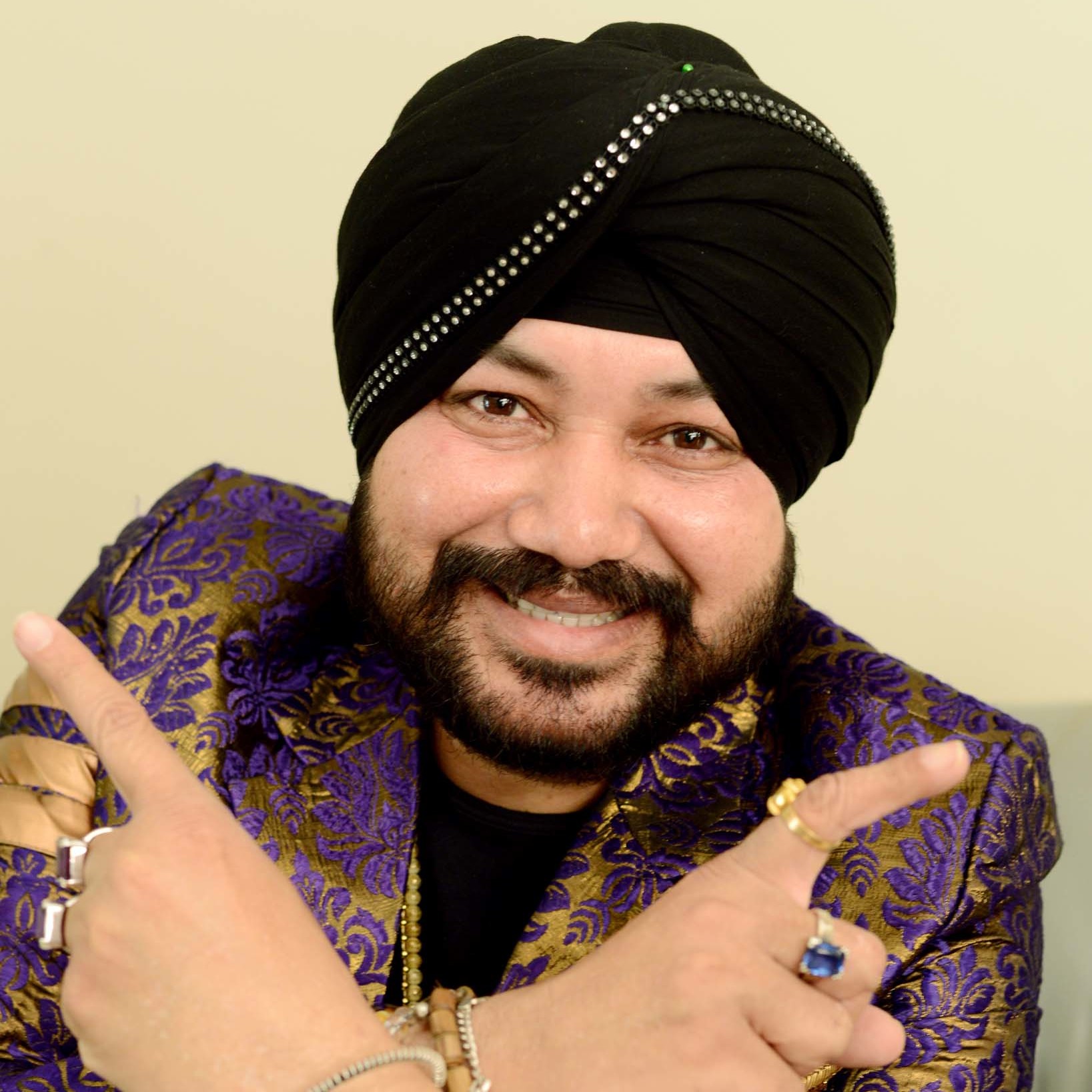 Daler Mehndi Shows, Tickets and More. Follow Now!