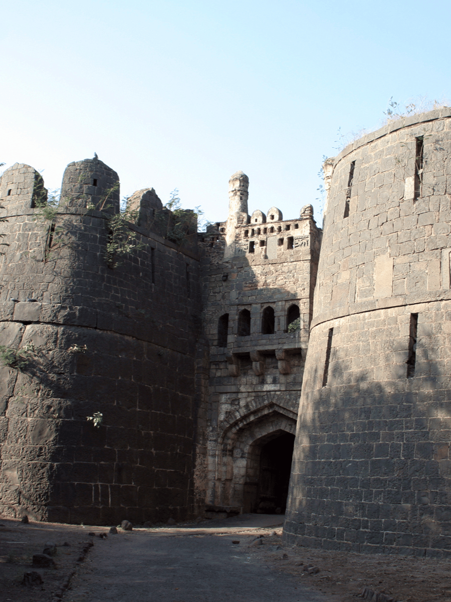 Solapur Fort