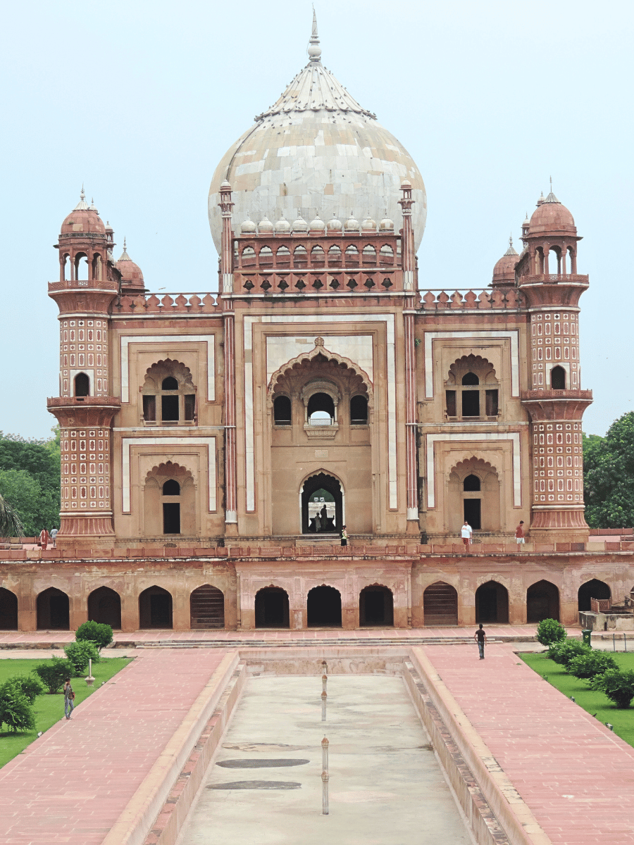 Safdarjung Tomb