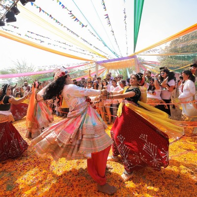 holi party in gurgaon 2025